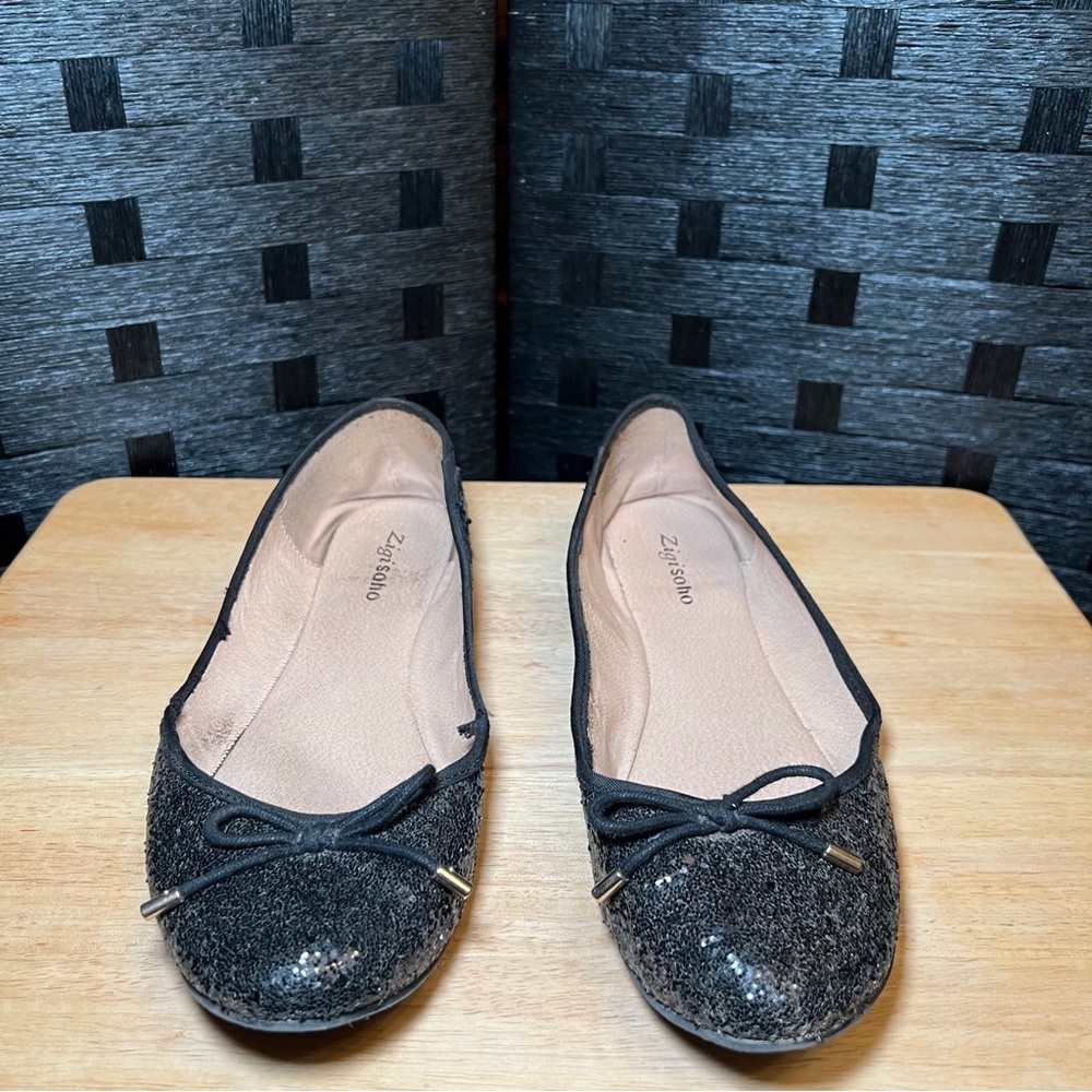 Women’s Size 12 Zigi SoHo loafers